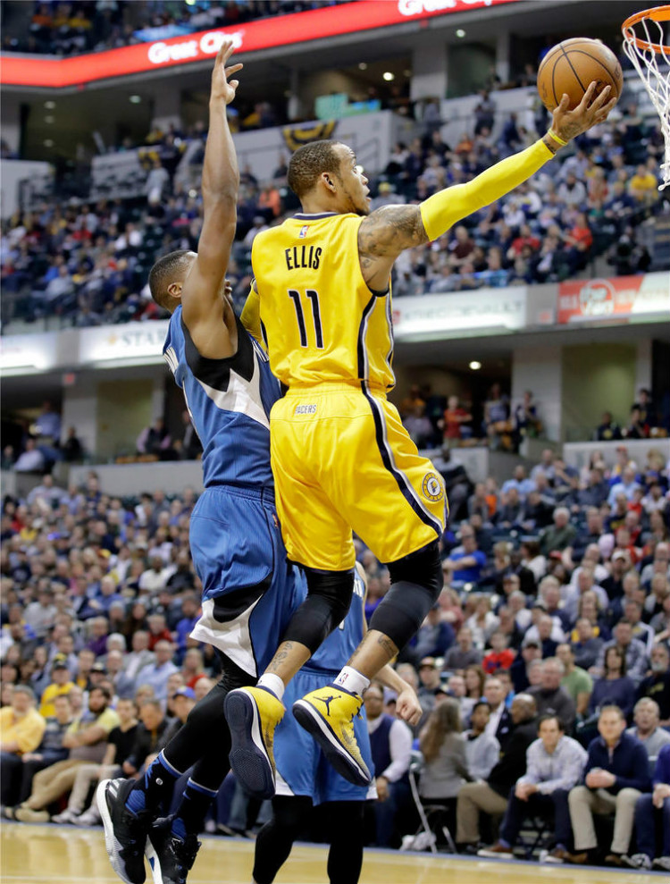 更为漫长艰 更为漫长艰