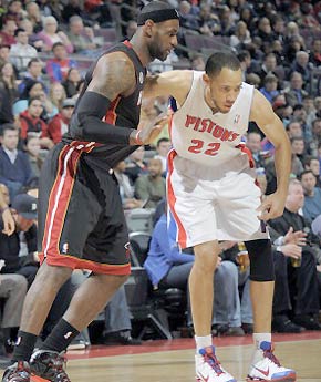 同时有一定 同时有一定