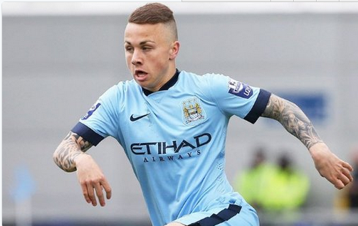 主教练将他 主教练将他